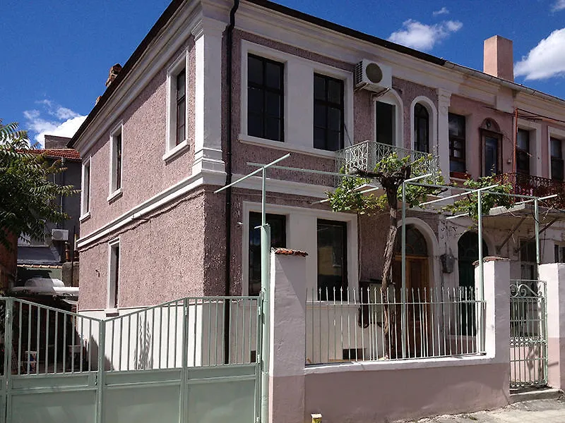 Old House Hostel Burgas Bulgaria
